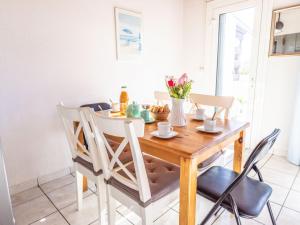 Apartment Port La Roquille-2 by Interhome