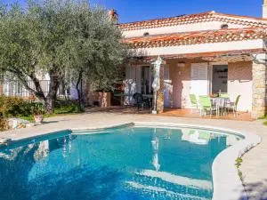 Villa Les Hauts de Bellet by Interhome - Saint-Roman