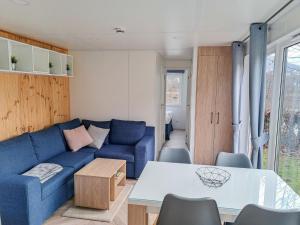 Holiday Home Tiny Haus Altmühlblick III by Interhome