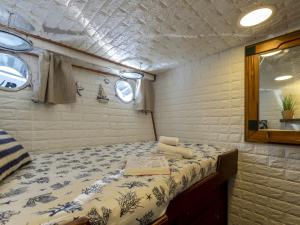 Holiday Home Alicudi by Interhome img19