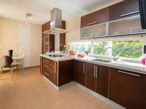 Holiday Home Viena by Interhome