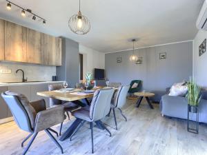 Apartment Emili by Interhome