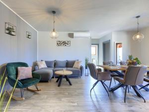 Apartment Emili by Interhome