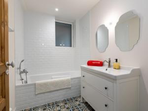 Maisons de vacances Holiday Home L'Oiseau 1 by Interhome : photos des chambres