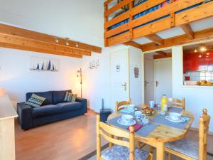 Apartment La Louisiane Balcon-Vue panoramique by Interhome