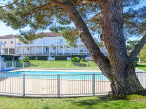 Apartment La Louisiane Balcon-Vue panoramique by Interhome