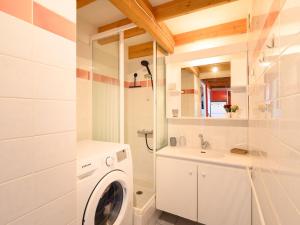 Apartment La Louisiane Balcon-Vue panoramique by Interhome