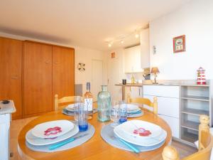 Studio Port Arcachon-7 by Interhome
