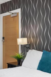 Modern city centre studio apartment!