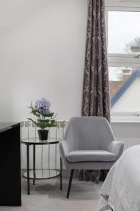 Modern city centre studio apartment!