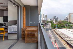 VE0907 I Studio Vergueiro - Proximo Paulista Av e Ibirapuera Park