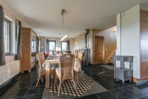 Huswell - Countryside Holiday Home