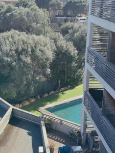 Appartement fonctionnel 4p avec piscine et vue mer