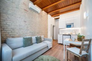 Warm studio in the heart of city