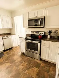 Center Field All Star Baseball Rentals - 库珀斯敦