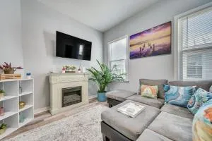 Charming Hampton Home Near Downtown and Beaches! - 纽波特纽斯