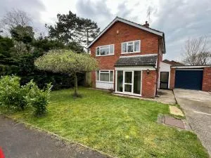 Clovelly House - Earlham