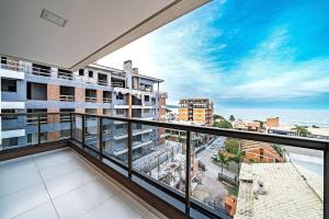 255 - Cobertura com 03 suítes e Piscina Bombas