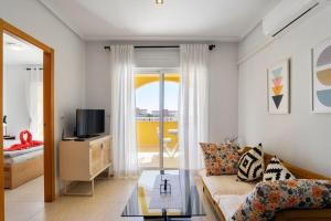 Nice modern 2 bed apartment in Torrievieja