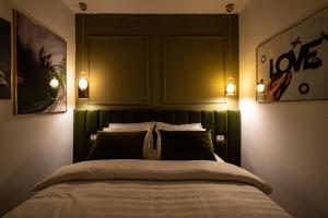 City Center Elegance - Stylish 2BR Apartment at Piata Amzei