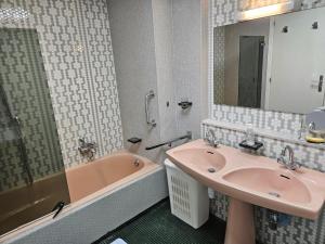 Juan les pins centre Le France grand 3P vue mer