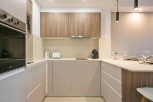 YOUR HOME- Apartment Camp Nou 2a