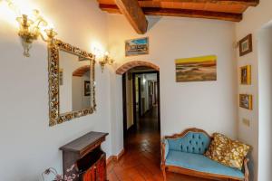 SAMBUCA, Splendido giardino nel chianti