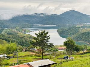 Glamping Samadhi - el Peñol