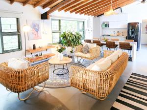 Manila House With Jacuzzi