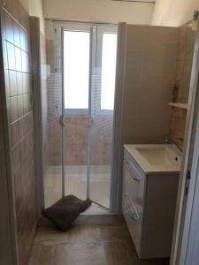 Maisons de vacances Maison 8 personnes a 300m de la plage - St Gildas : photos des chambres