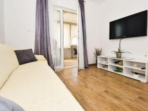 Holiday Home Ivan by Interhome