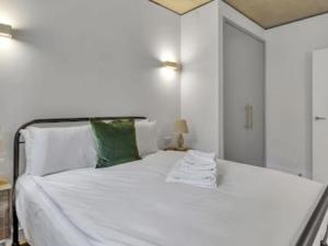 Apartment Wembley Park apartments by Interhome