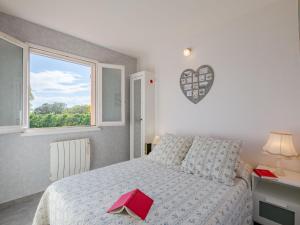 Apartment La Nuit de Mai-6 by Interhome