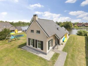 Holiday Home Lieskehuis Wellness de Luxe 10-2 by Interhome