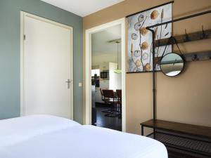 Holiday Home Lieskehuis Wellness de Luxe 10-2 by Interhome