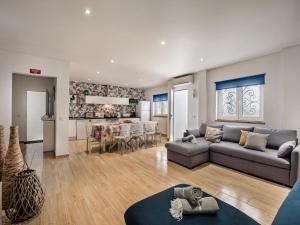 Holiday Home Cristal by Interhome