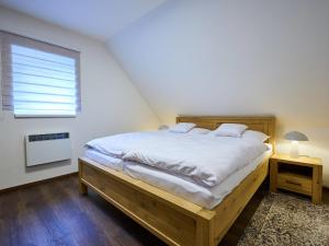 Chalet Pod lesem by Interhome