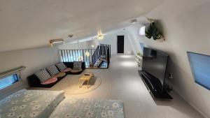 Studio Có Sân Hiên (Studio with Terrace)