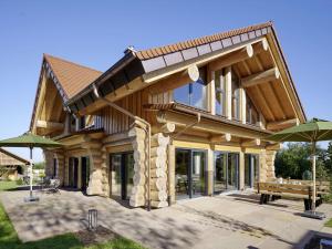 Chalet Schwarzwaldchalet de luxe mit Sauna by Interhome