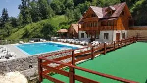 Izvor bazeni Vrela - Mladovo