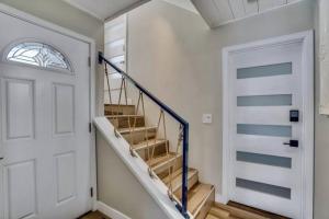 Sea house at Sea shore - 4 bedroom 3 bath - 14 ppl