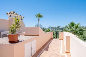 Apartment close to the beach with a roof terrace