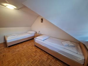 Župnijski apartmaji