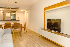 Vista Mar na R.303 em Itapema, Garagem&Wifi HU1718