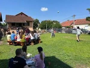 Event & Party house - Kuća sa kafićem za žurke - Čenej