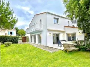 Charmante Villa pour 10 personnes - La Font