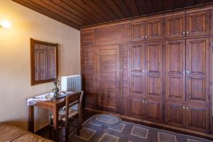 Troas Traditional Guesthouse