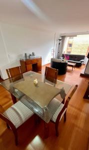 Apto amplio en chico - calle 100