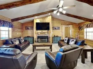 4 Bears 1 Cave - Carrizozo