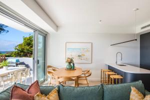 Salty Kisses by Experience Jervis Bay